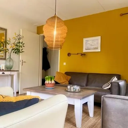 Vakantiehuis Attractive Close To Forest, Beach, Sea *